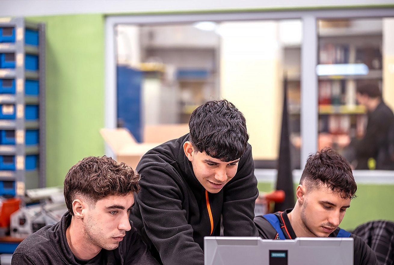 Praktyki dla uczniów i studentów w Rawlplug.