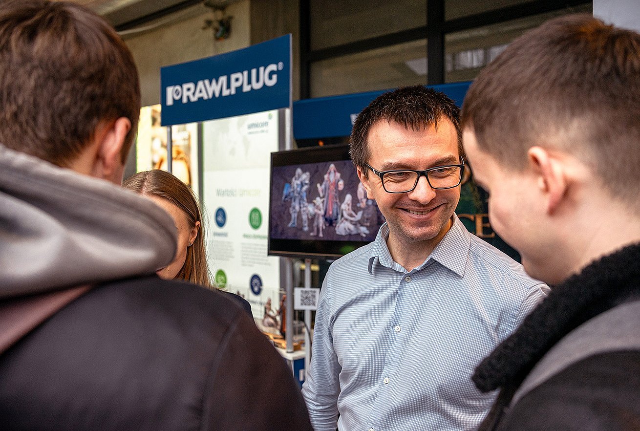 Politechnika Wrocławska, targi pracy. Kampania rekrutacyjna Rawlplug.